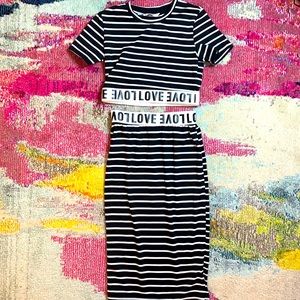 Black and white set!